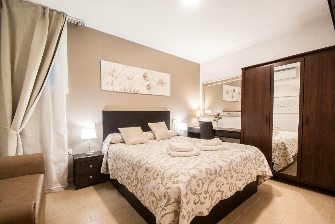 Gades Suite กาดิซ ภายนอก รูปภาพ